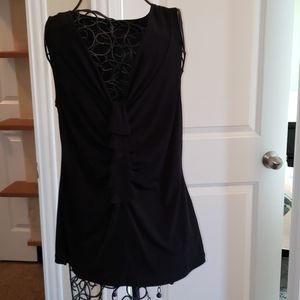 Black V-neck gathered tank
